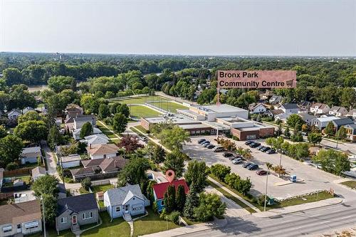 714 Henderson Hwy, Winnipeg, MB - Outdoor With View