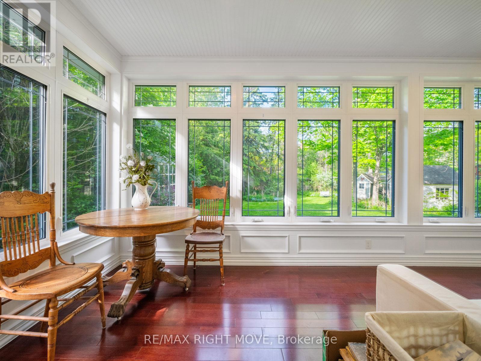 7135 Pond Street, Mississauga, ON - Indoor