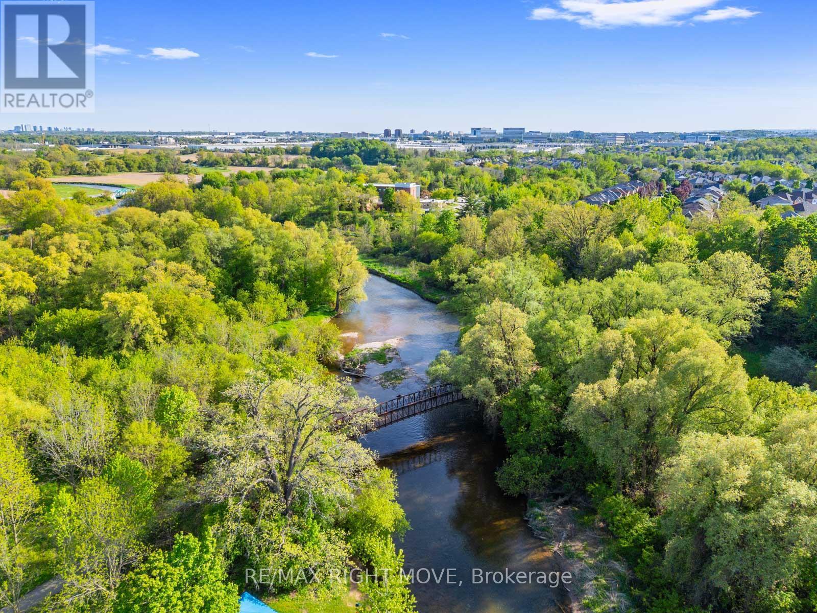 7135 Pond Street, Mississauga, ON - Outdoor With View