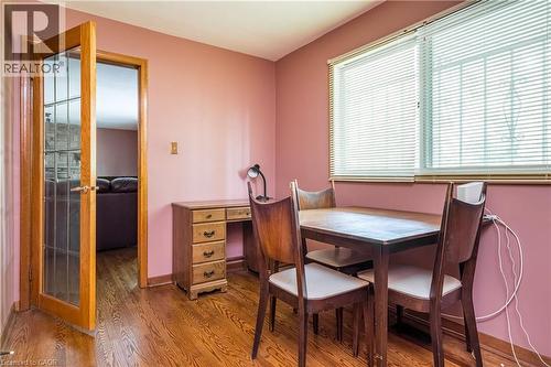 14 Woodside Drive, Hamilton, ON - Indoor