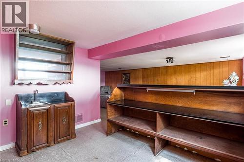 14 Woodside Drive, Hamilton, ON - Indoor
