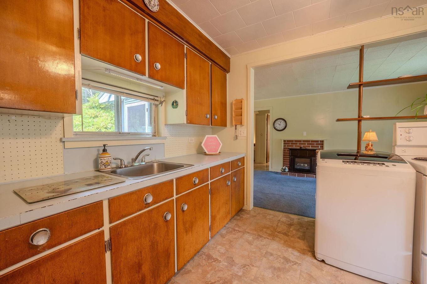 1694 Beech Hill Road, Beech Hill, NS - Indoor Photo Showing Kitchen