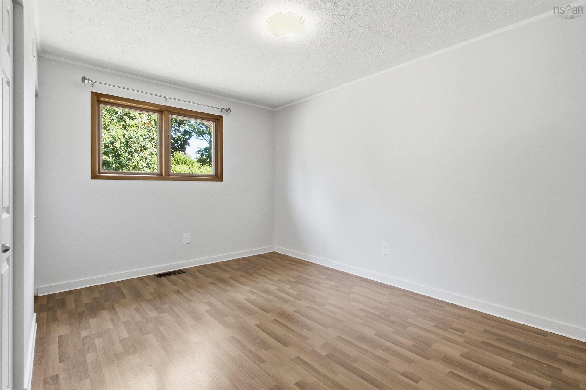 33 Inverary Drive, Dartmouth, NS - Indoor Photo Showing Other Room