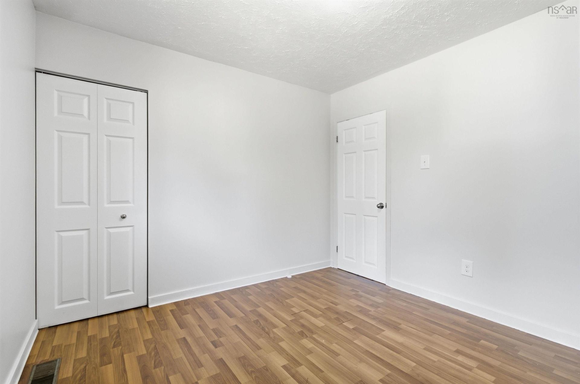 33 Inverary Drive, Dartmouth, NS - Indoor Photo Showing Other Room