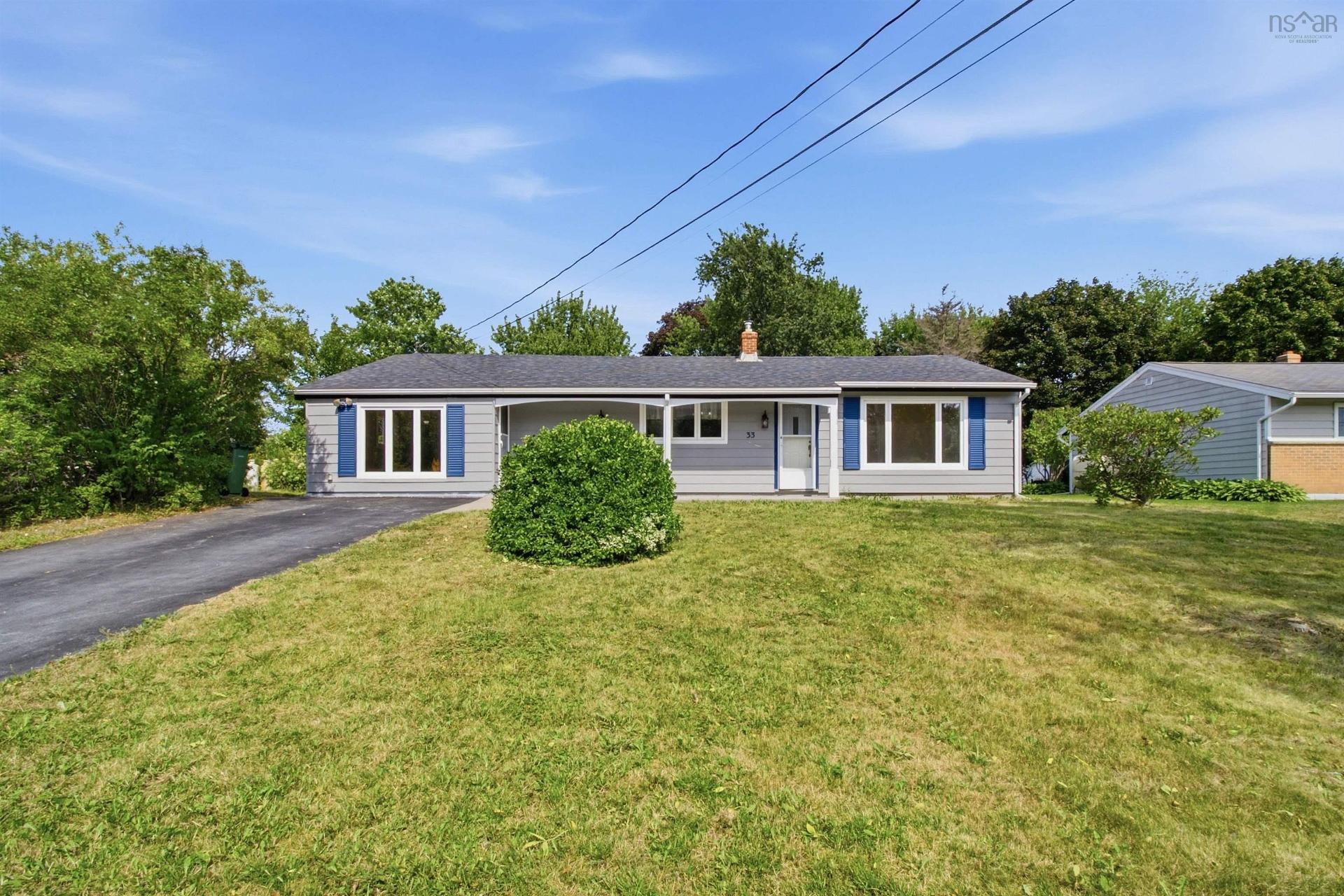 33 Inverary Drive, Dartmouth, NS - Outdoor