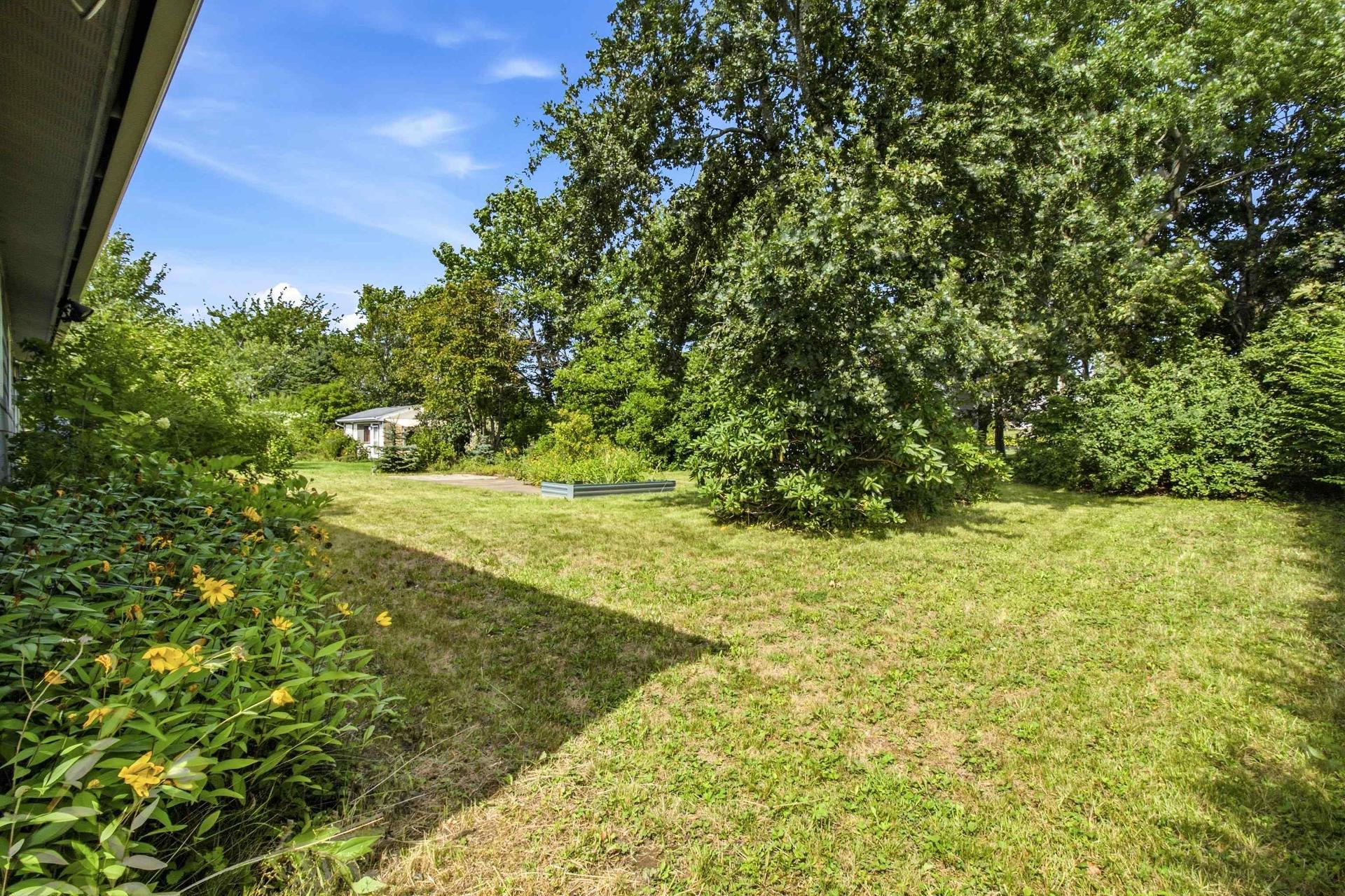33 Inverary Drive, Dartmouth, NS - Outdoor