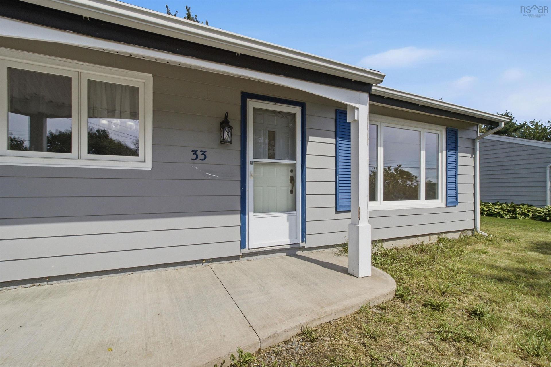 33 Inverary Drive, Dartmouth, NS - Outdoor With Exterior