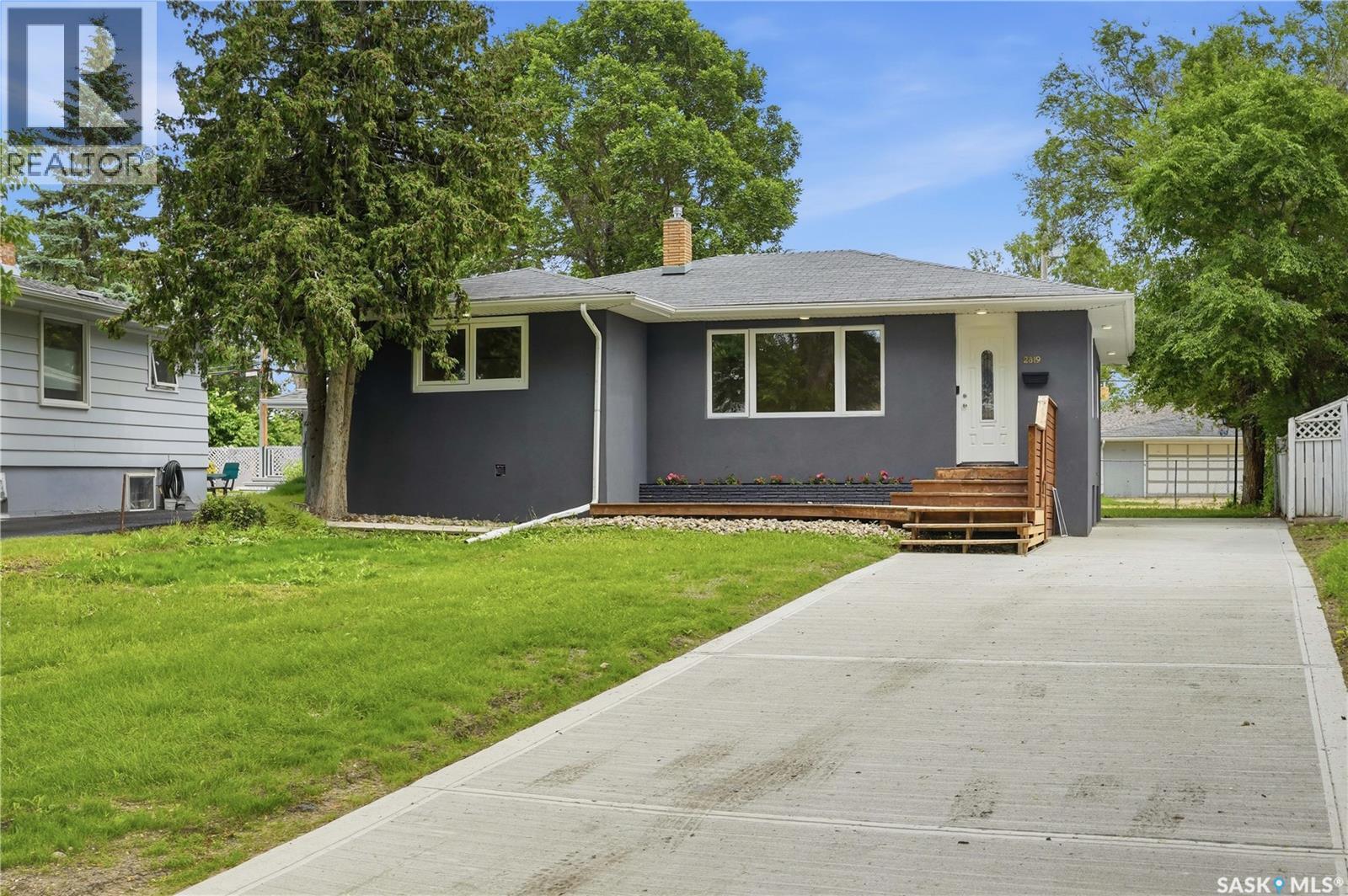 2819 Montreal Crescent, Regina, SK - Outdoor