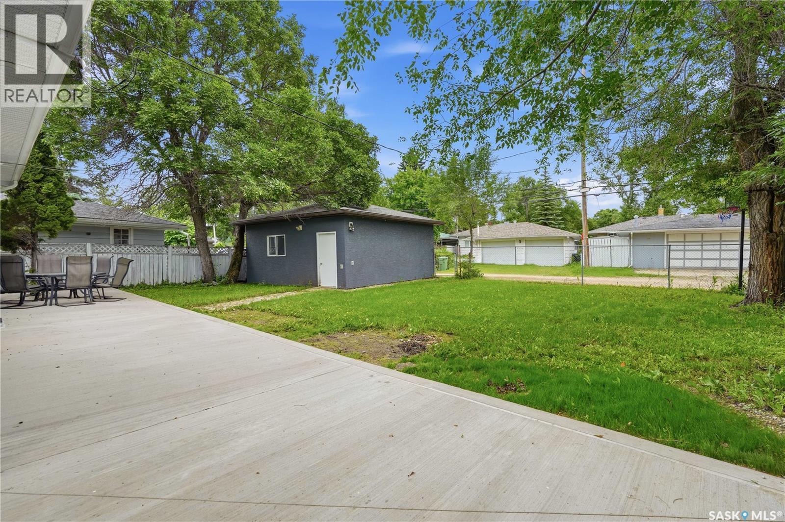 2819 Montreal Crescent, Regina, SK - Outdoor