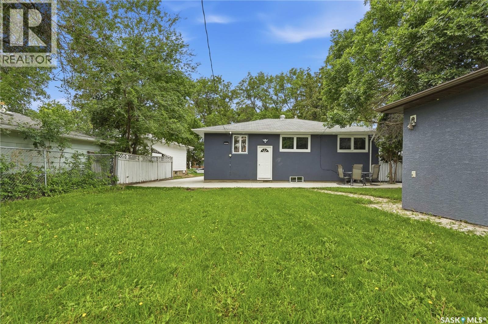 2819 Montreal Crescent, Regina, SK - Outdoor
