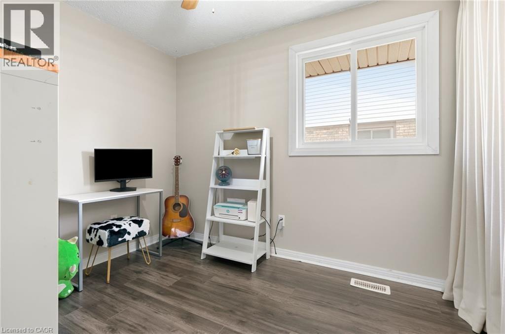 49 Markson Crescent, Hamilton, ON - Indoor