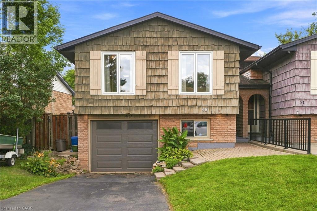 49 Markson Crescent, Hamilton, ON - Outdoor