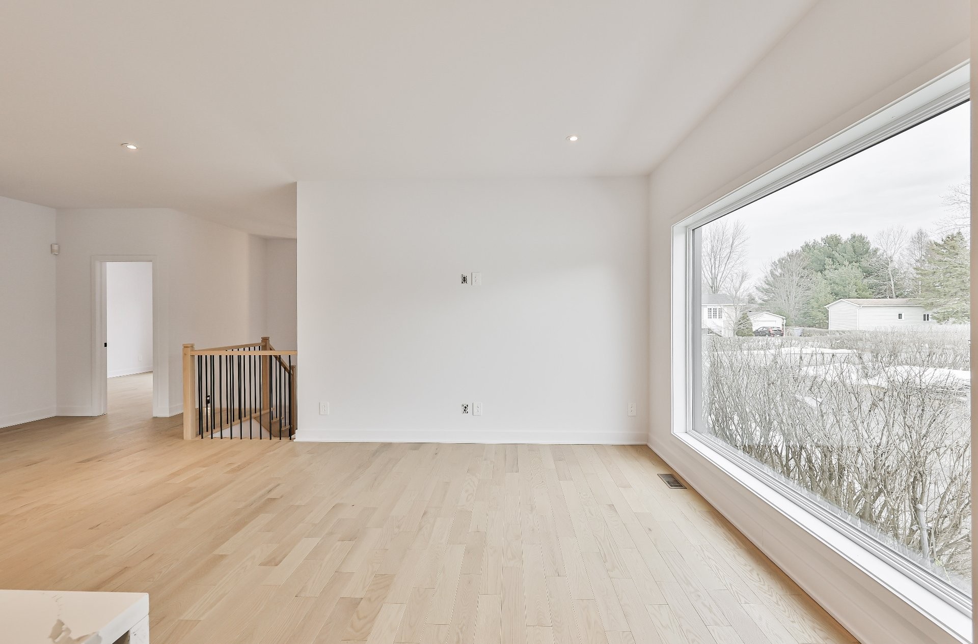 Living Room - Rue Des Cèdres, L'Assomption, QC - Indoor Photo Showing Other Room