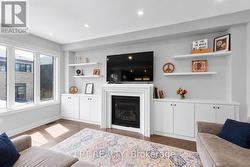 Living Room / Fireplace - 