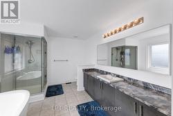 Primary Bedroom Ensuite - 