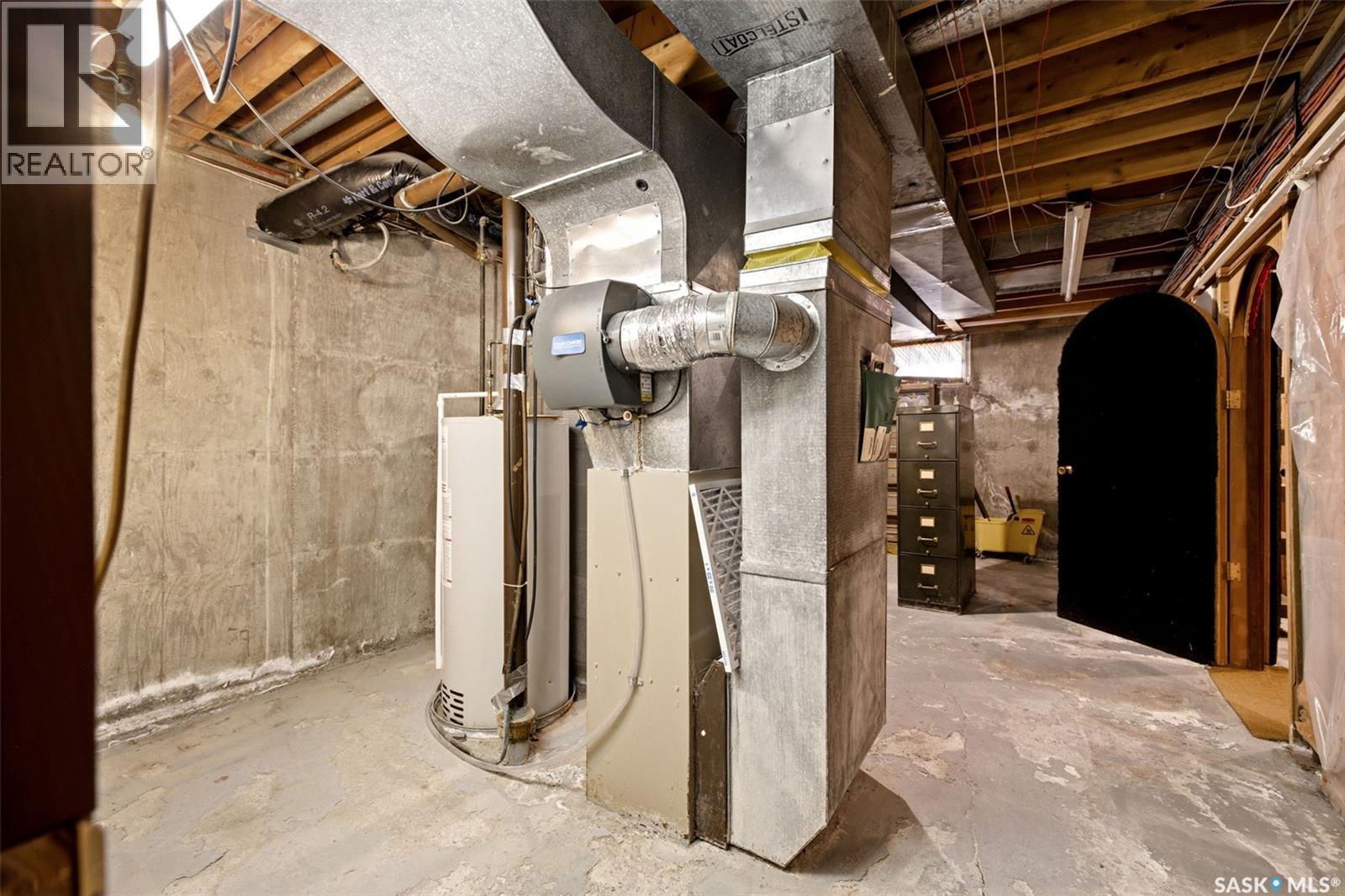 4023 Mcphail Avenue, Regina, SK - Indoor Photo Showing Basement