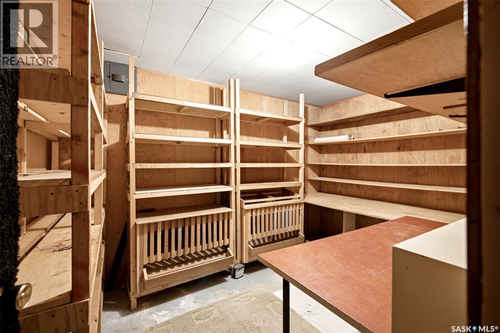 4023 Mcphail Avenue, Regina, SK - Indoor With Storage