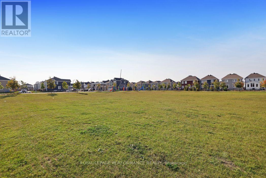 119 Hackamore Crescent, Ottawa, ON - Outdoor With View