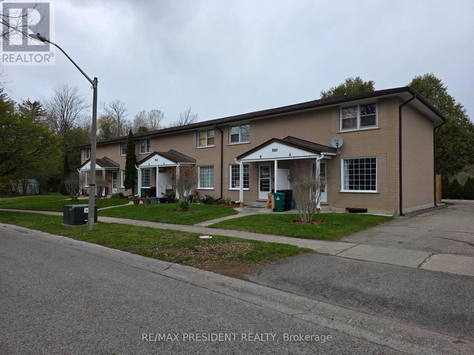 564 Brookhaven Crescent, Waterloo, ON - Outdoor With Facade