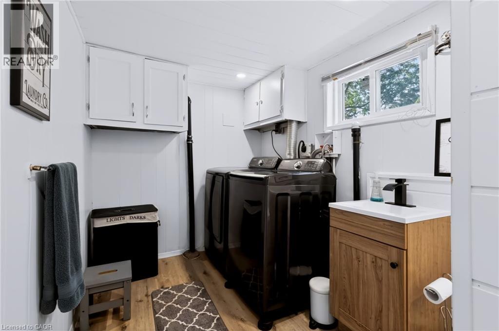 164 Charlotte Street, Hamilton, ON - Indoor