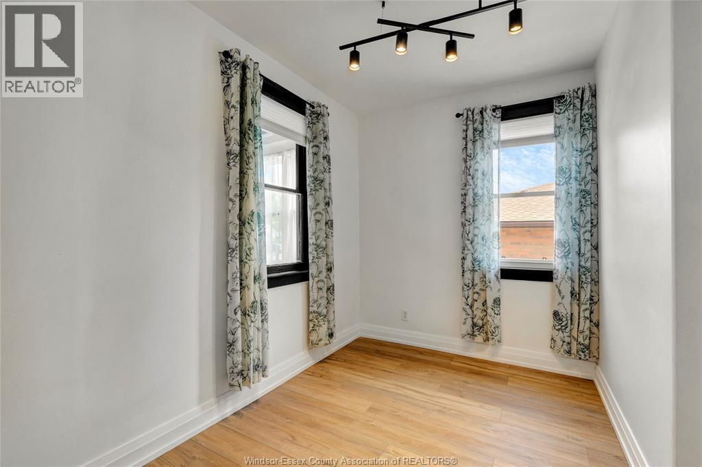 2329 Meighen Road, Windsor, ON - Indoor Photo Showing Other Room