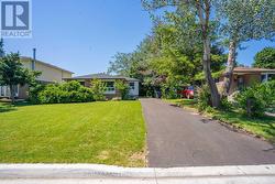 UPPER LEVEL - 23 FIDELIA CRESCENT Brampton, ON L6T 3P7