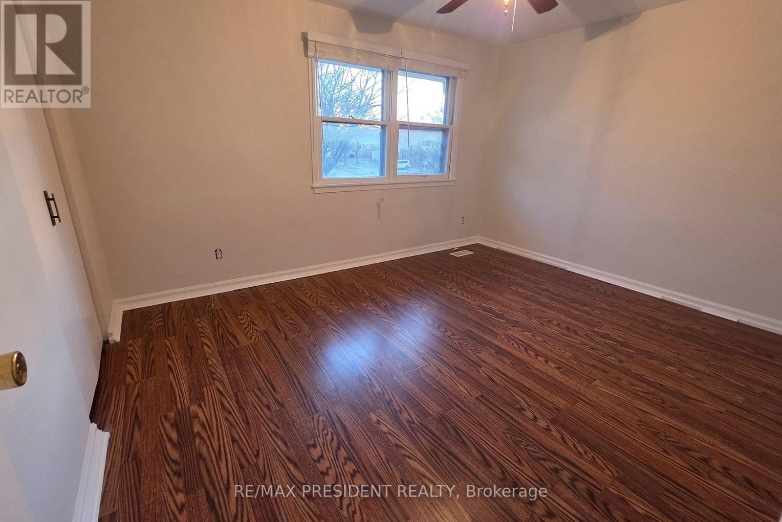 564 Brookhaven Crescent, Waterloo, ON - Indoor Photo Showing Other Room