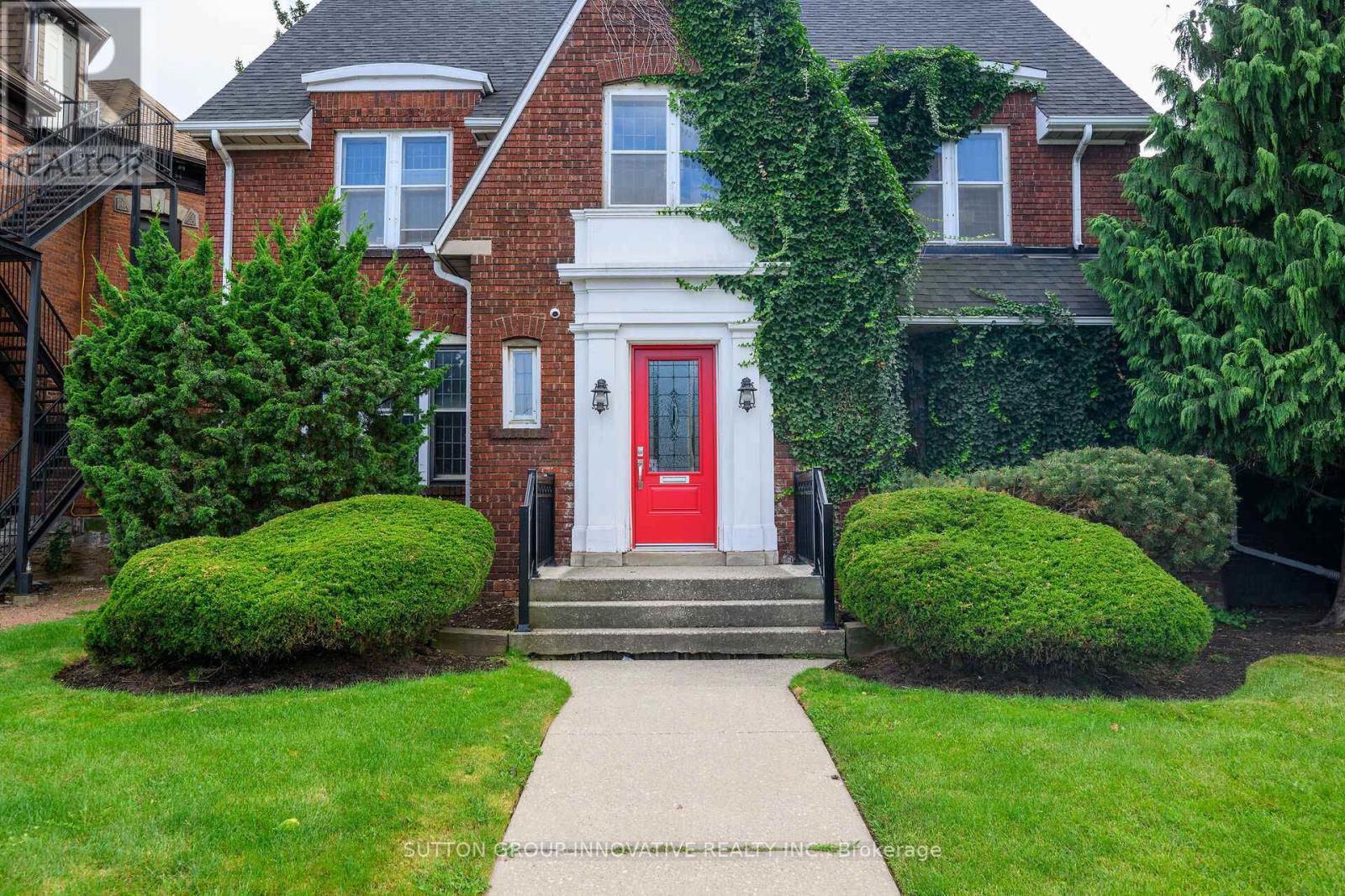 414 Main Street E, Hamilton, ON