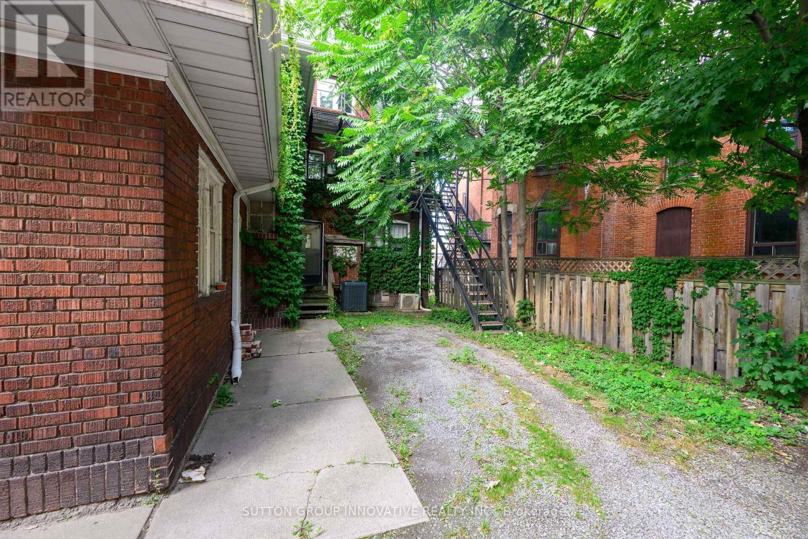 414 Main Street E, Hamilton, ON