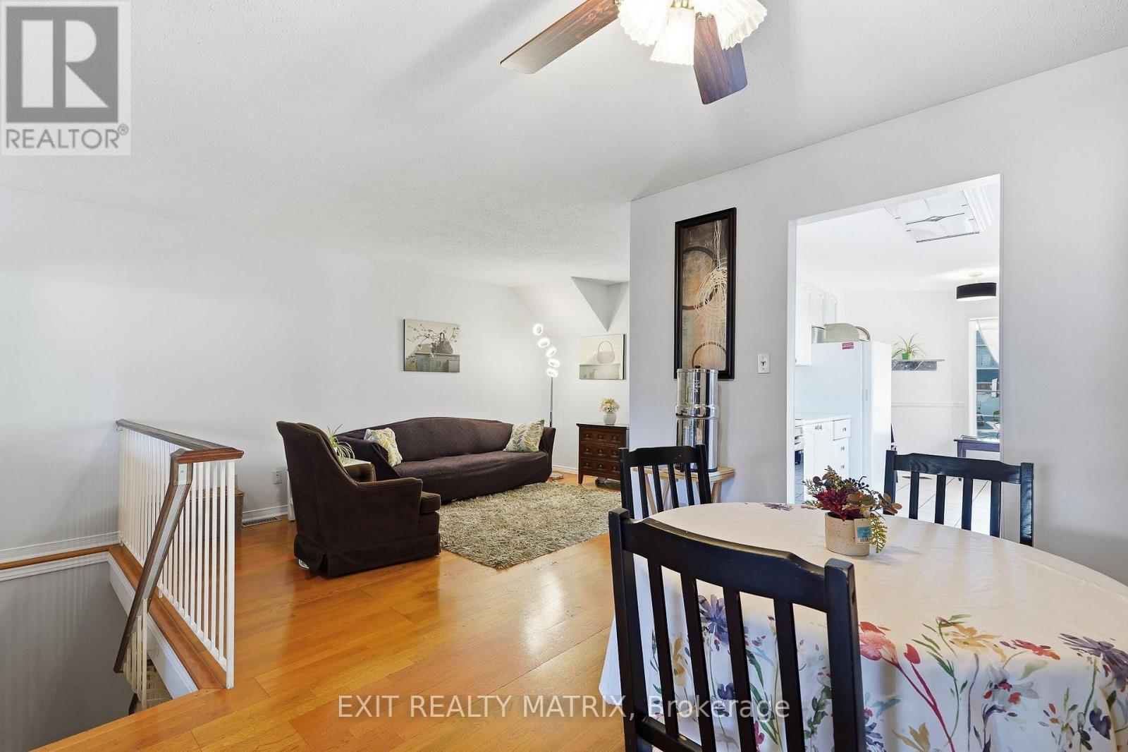 751 Clearcrest Crescent, Ottawa, ON - Indoor Photo Showing Dining Room