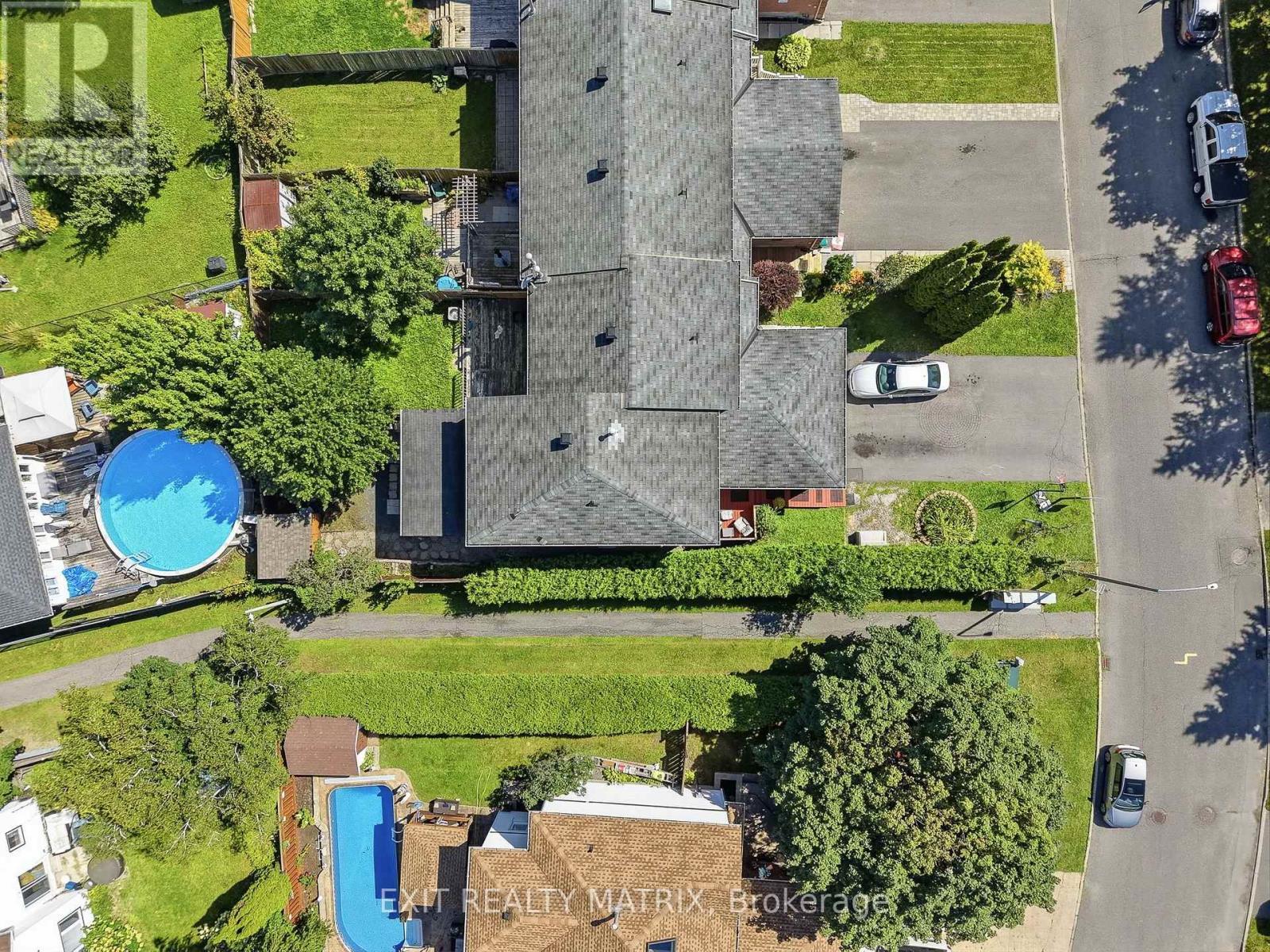 751 Clearcrest Crescent, Ottawa, ON - Outdoor With View