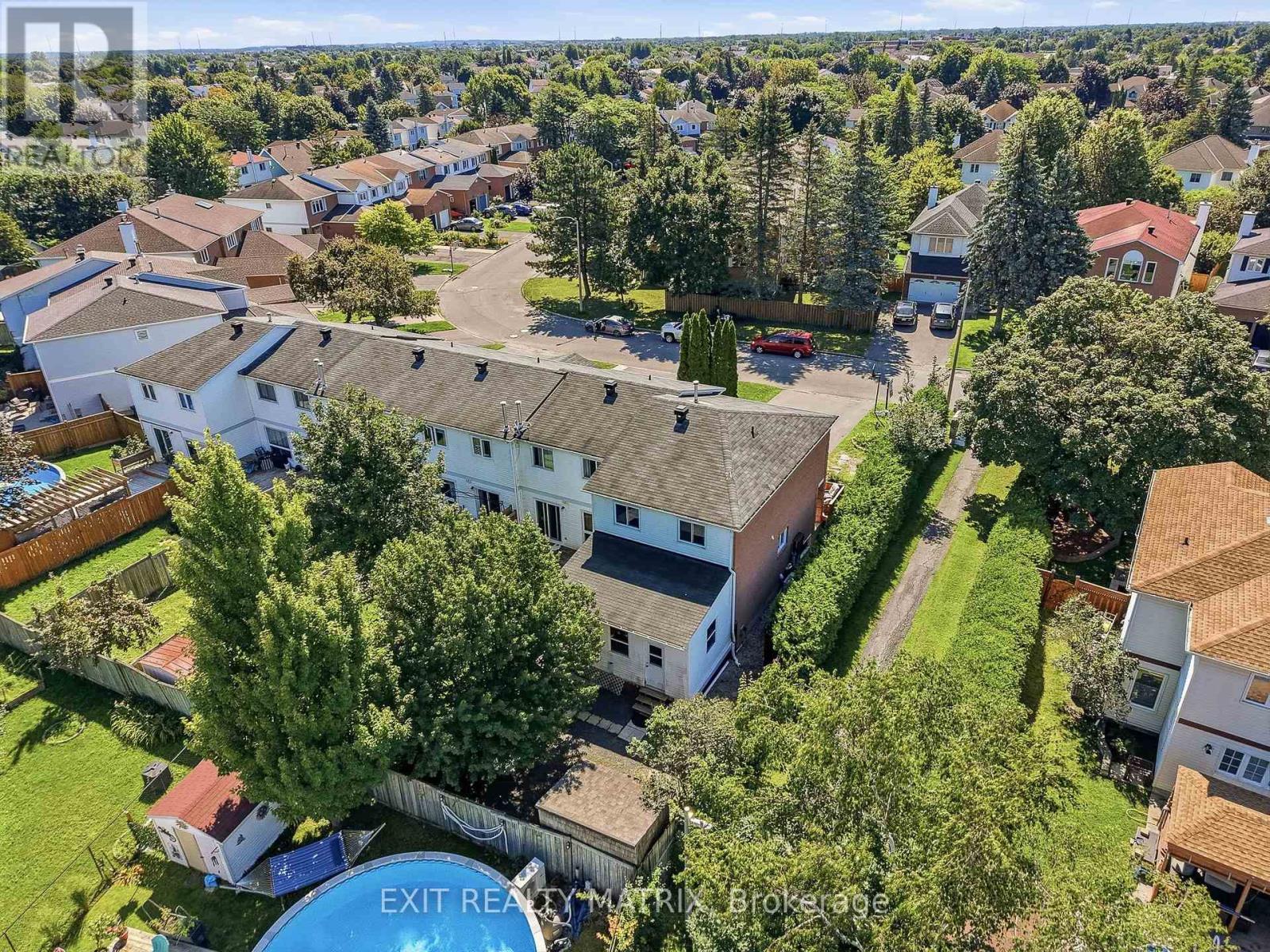 751 Clearcrest Crescent, Ottawa, ON - Outdoor