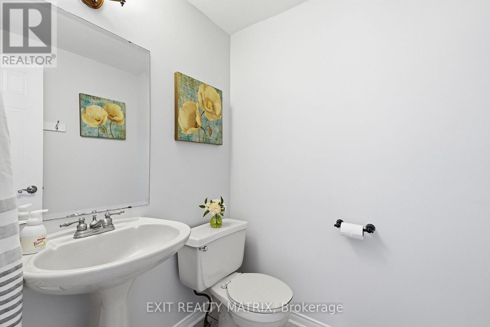 751 Clearcrest Crescent, Ottawa, ON - Indoor Photo Showing Bathroom