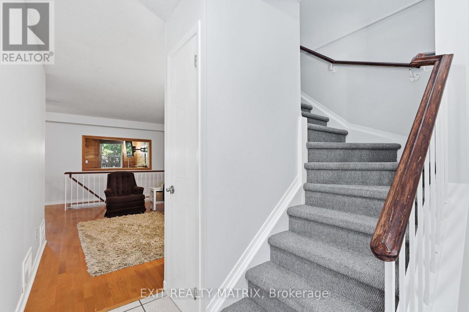 751 Clearcrest Crescent, Ottawa, ON - Indoor Photo Showing Other Room