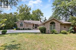 161 LACASSE BOULEVARD Tecumseh, ON N8N 2B4