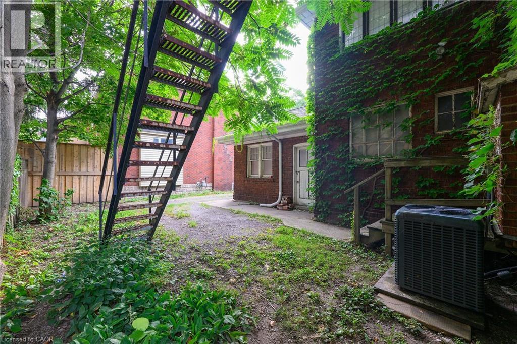 414 Main Street E, Hamilton, ON