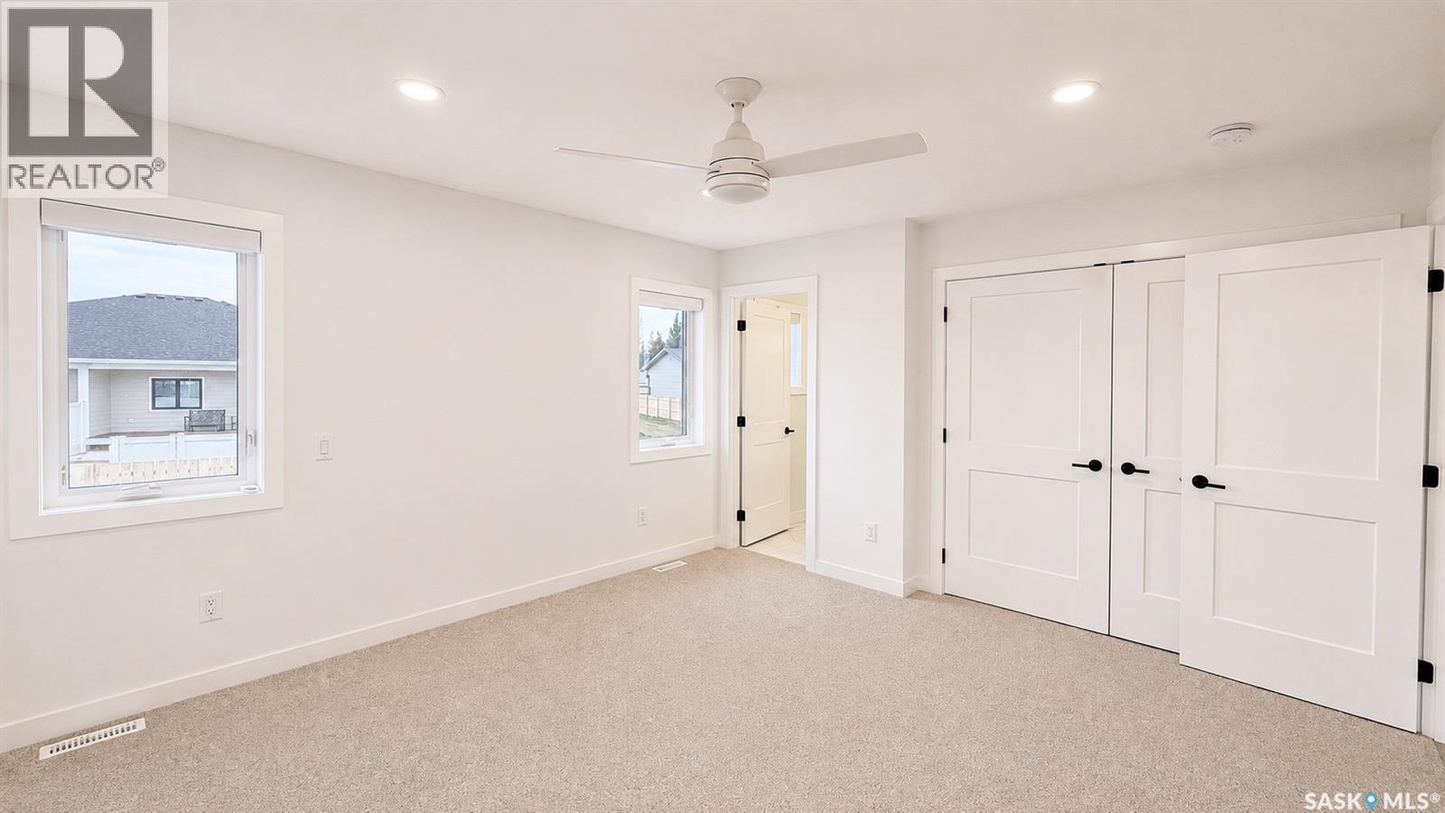 23 Chow Crescent, Outlook, SK - Indoor Photo Showing Other Room