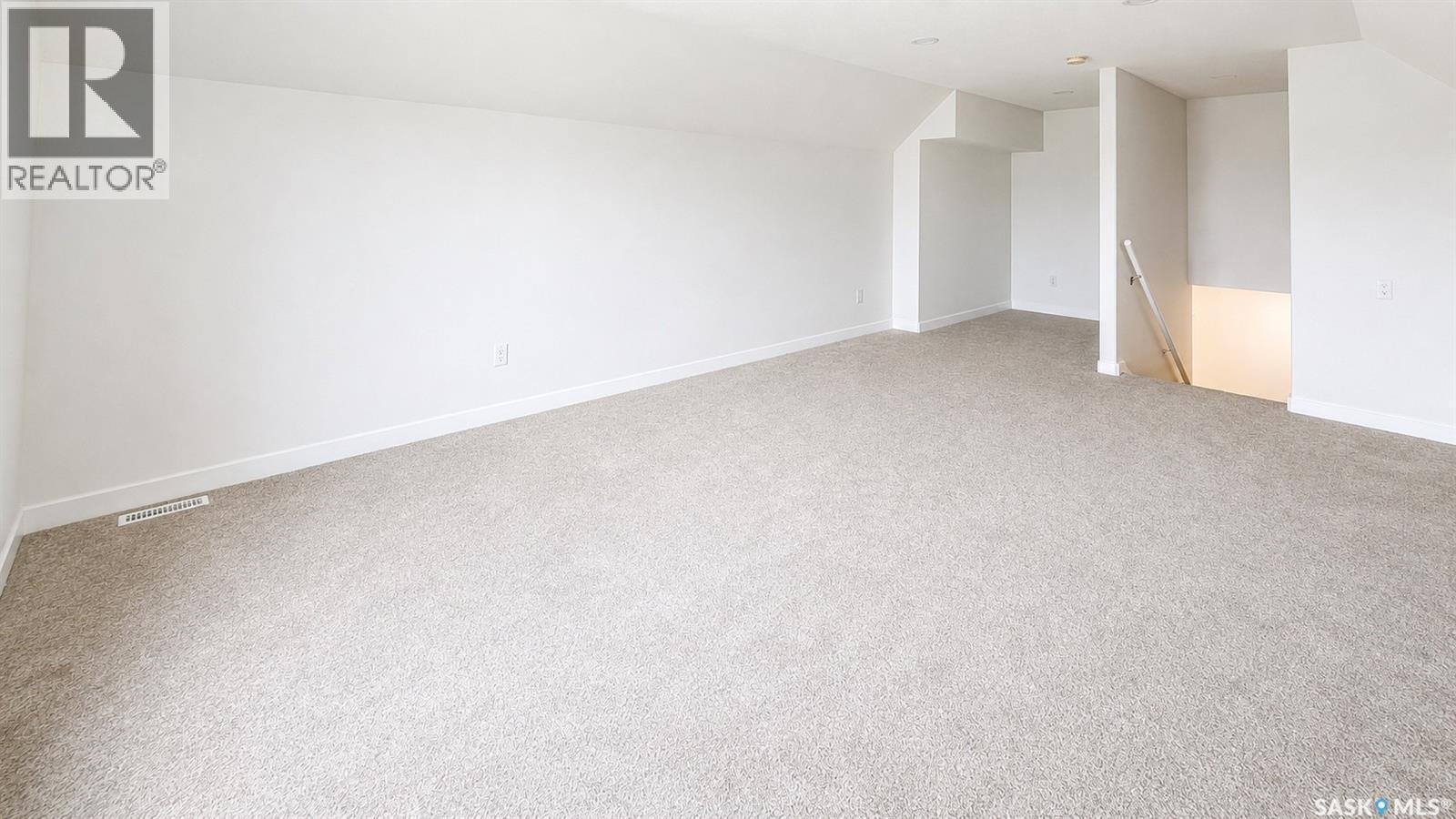 23 Chow Crescent, Outlook, SK - Indoor Photo Showing Other Room