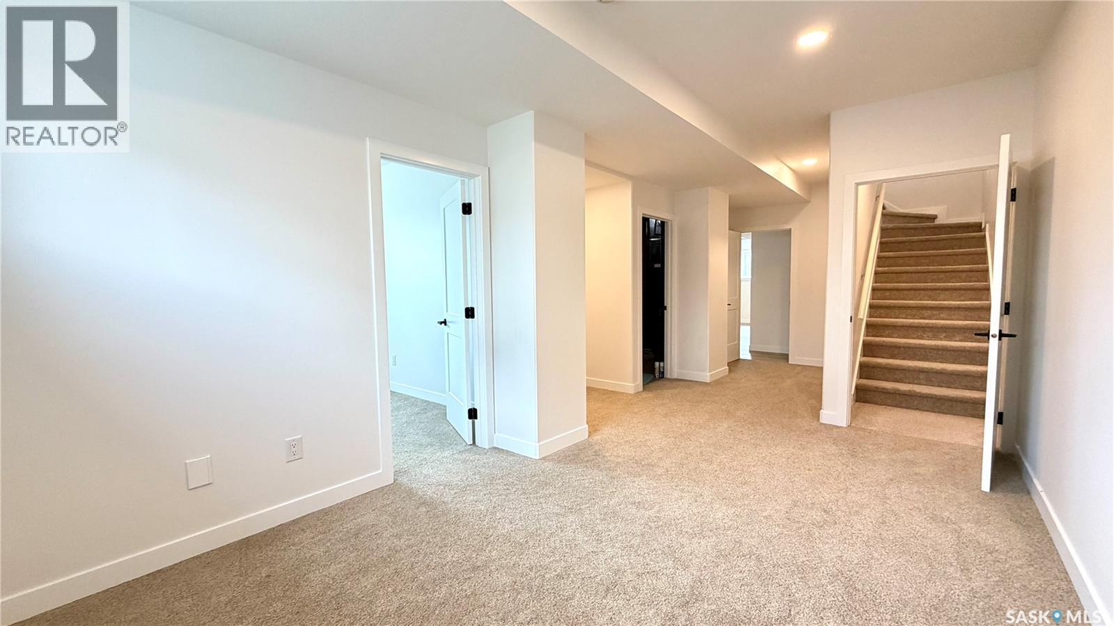 23 Chow Crescent, Outlook, SK - Indoor Photo Showing Other Room