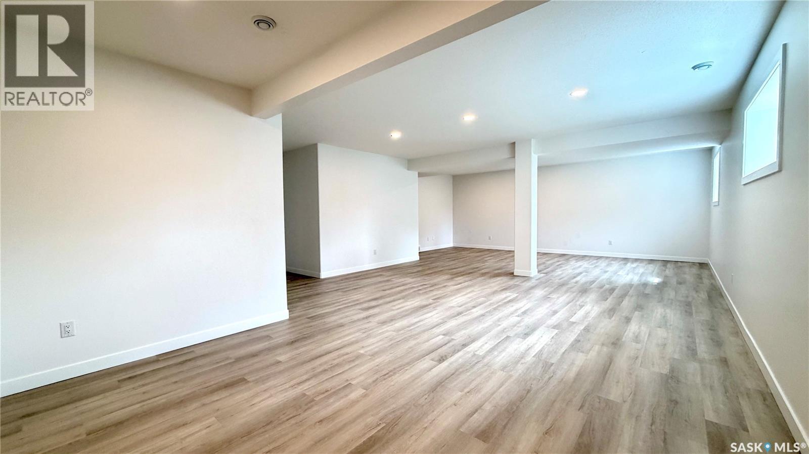 23 Chow Crescent, Outlook, SK - Indoor