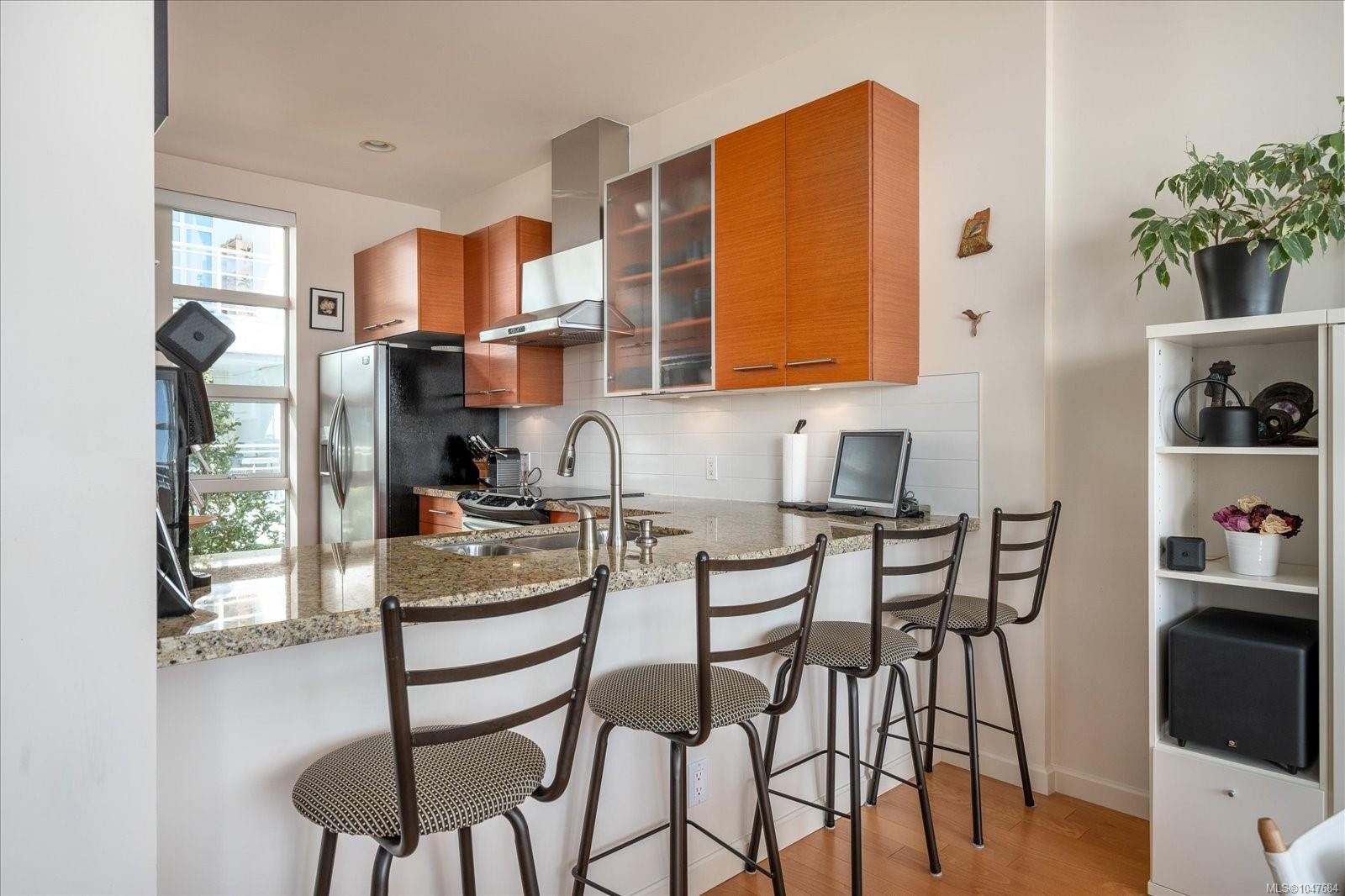#Th24-38 Front St, Nanaimo, BC