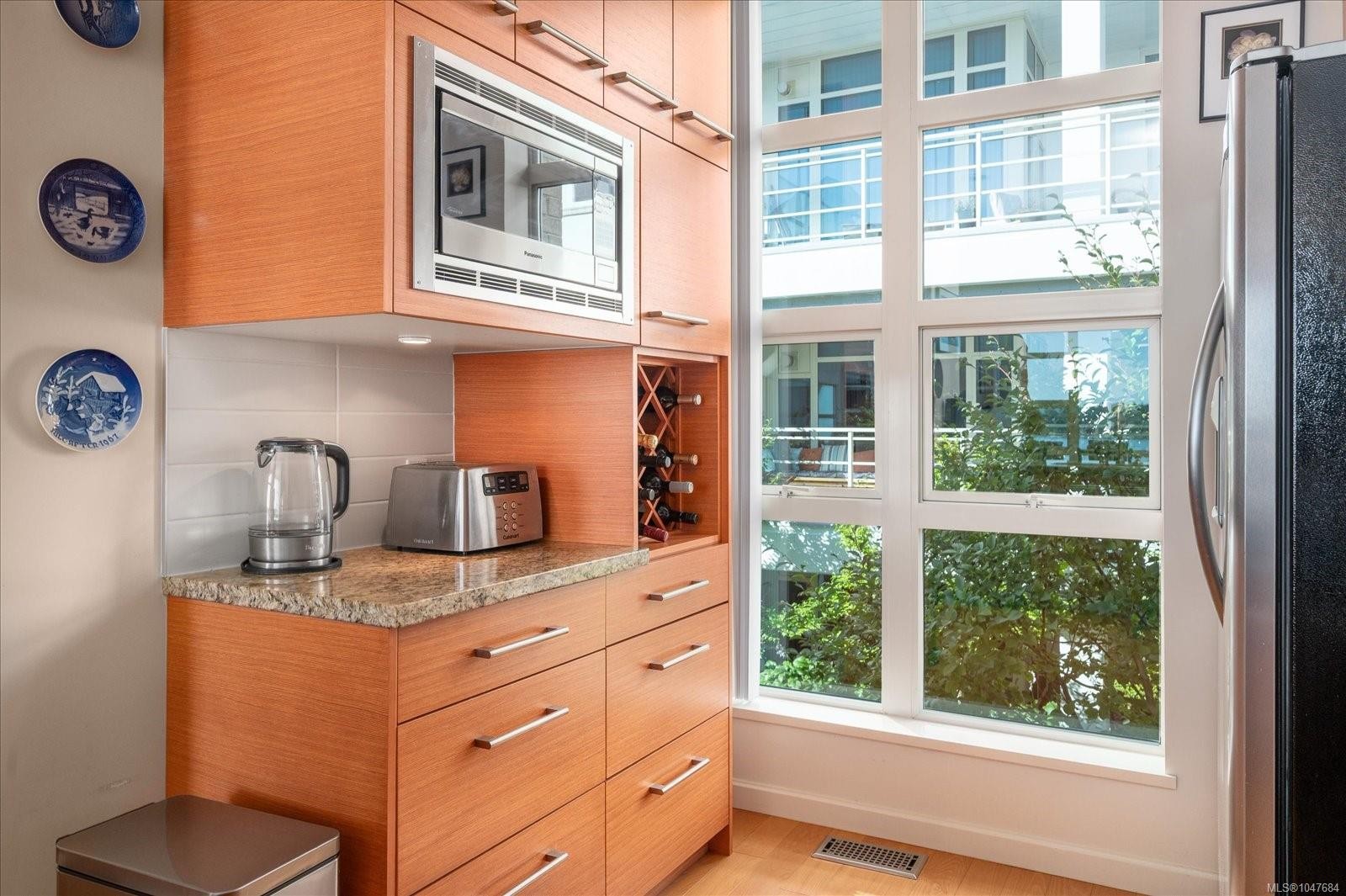 #Th24-38 Front St, Nanaimo, BC