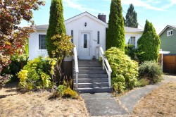 425 White St Ladysmith, BC V9G 1T4