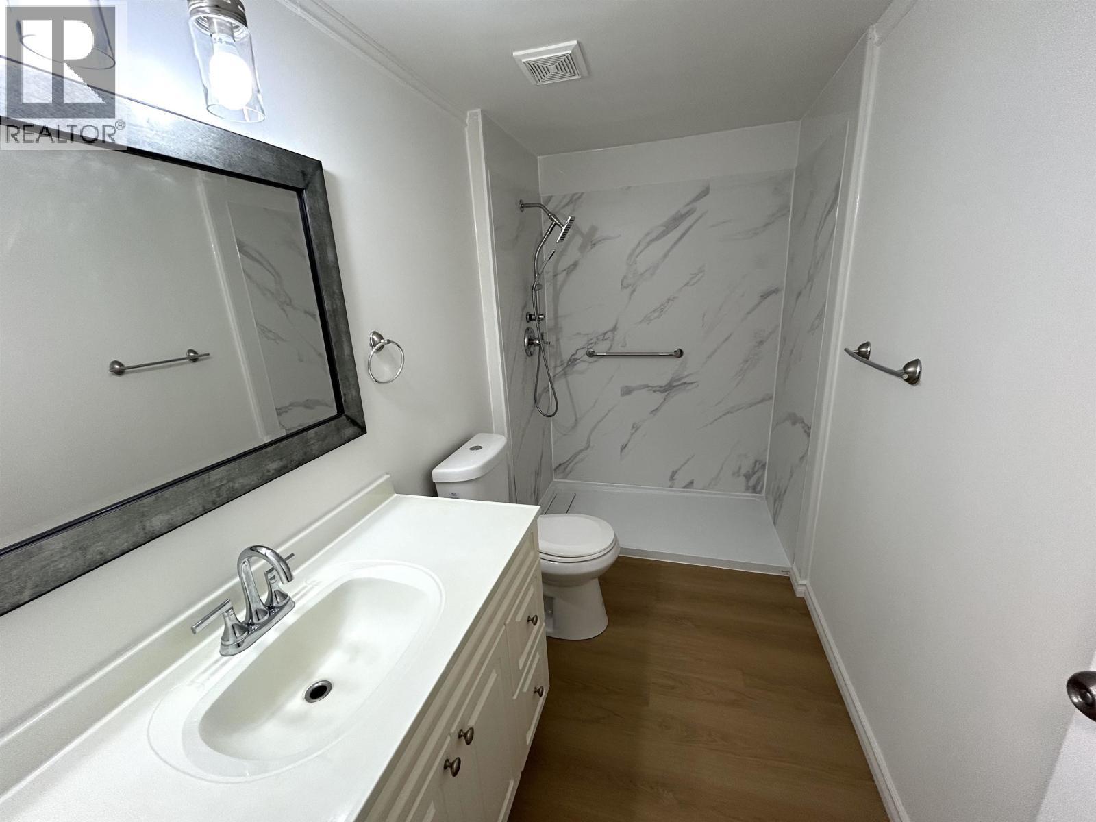 7624 Ruby Crescent, Prince George, BC - Indoor Photo Showing Bathroom