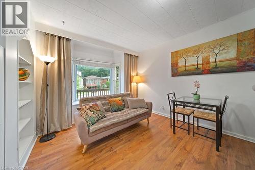 82 Whitney Avenue, Hamilton, ON - Indoor