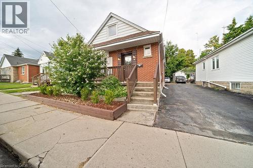 82 Whitney Avenue, Hamilton, ON - Outdoor With Exterior