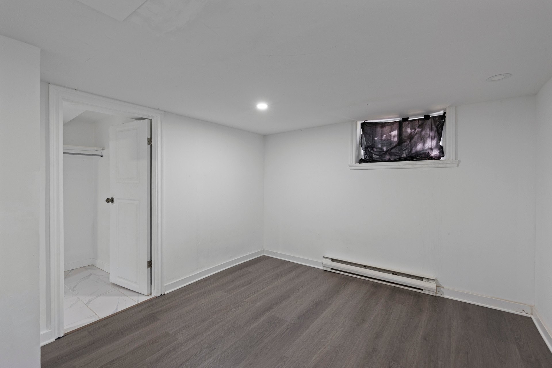 Chambre à coucher - B-3880 Rue Mackenzie, Montréal (Côte-Des-Neiges/Notre-Dame-De-Grâce), QC - Indoor Photo Showing Other Room