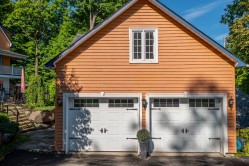 Garage - 