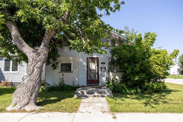 455 Jemima St, Selkirk, MB - Outdoor