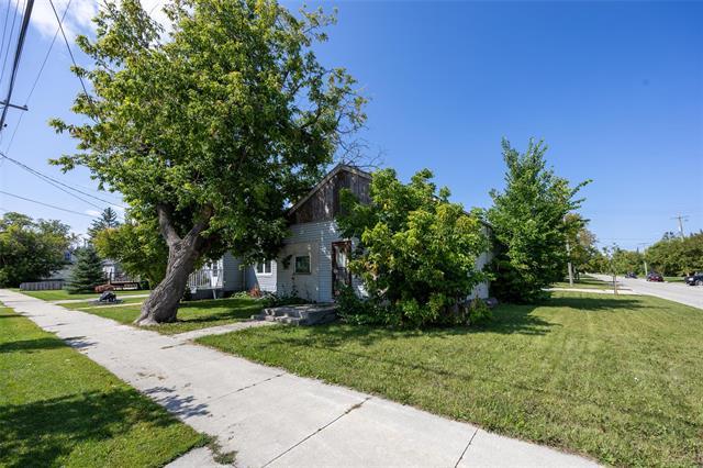 455 Jemima St, Selkirk, MB - Outdoor
